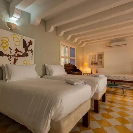 Casa Ambar Cavelier *