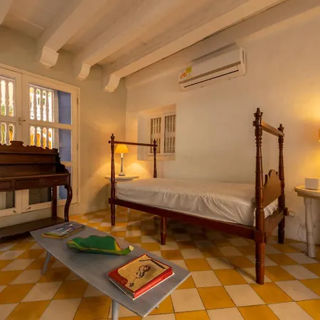 Casa Ambar Cavelier