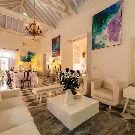 Villa Casa Ambar Cavelier *
